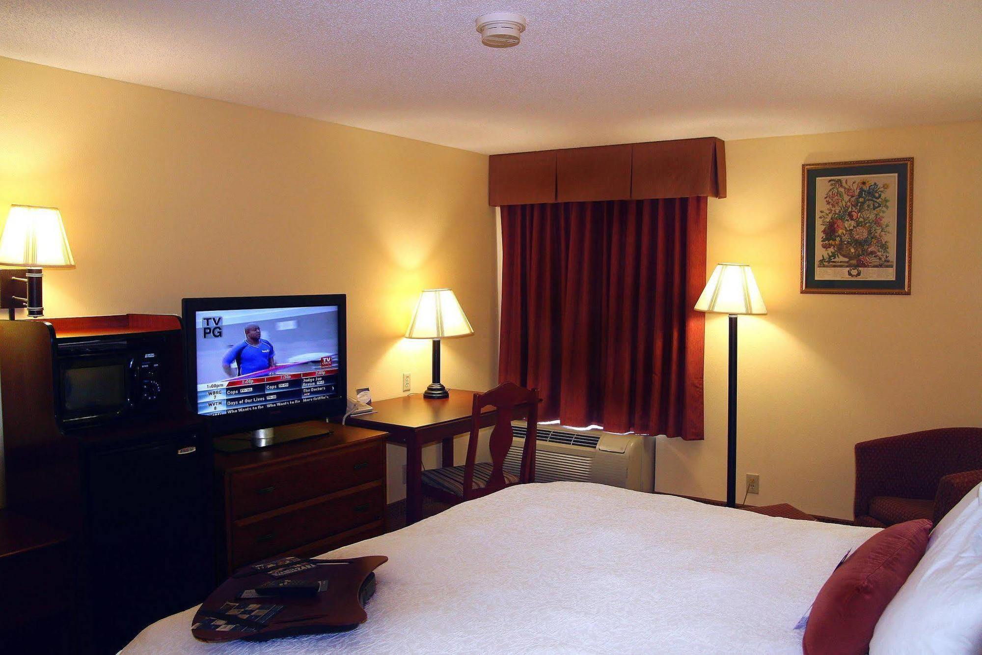 Hamilton Inn Birmingham-Бессемер Номер фото